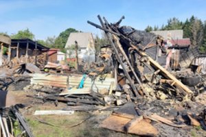 Vaikams likus vieniems namuose, daugiavaikę šeimą iš Prienų rajono ištiko tragedija