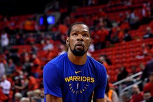 K. Durantas atmetė pelningą „Warriors“ pasiūlymą ir tapo laisvuoju agentu