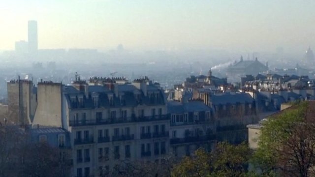 Teismas pripažino: Paryžius nepakankamai rūpinasi oro taršos mažinimu