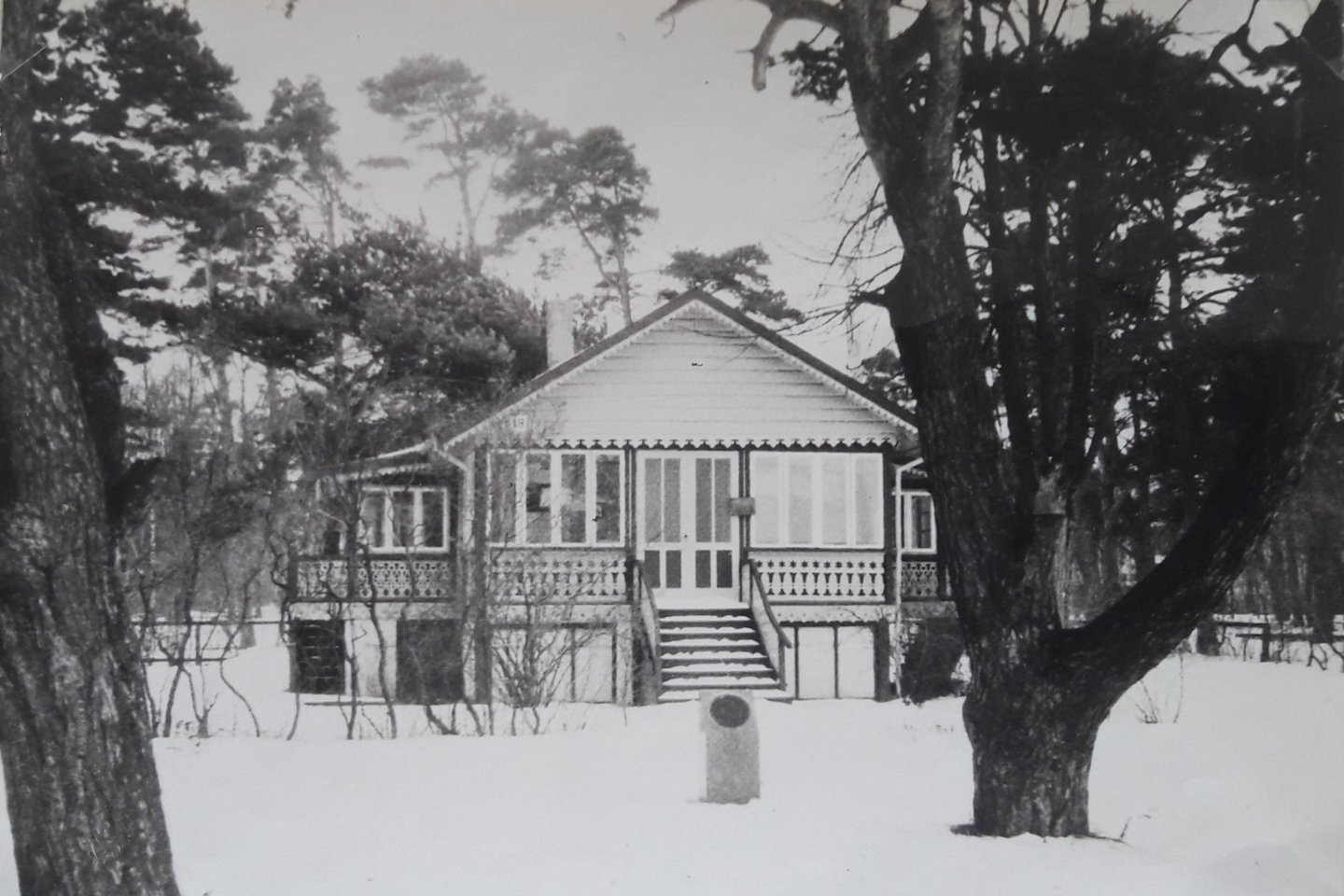 Medžiotojų namas, J. Simpsono g. 19<br>Palangos viešosios bibliotekos Kraštotyros fondo ir Palangos kurorto muziejaus nuotr.