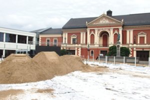 Pagrindinė Klaipėdos aikštė laikinai virs paplūdimiu