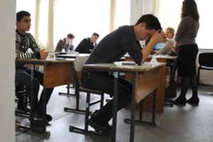 Pagalbos šauksmas iš mokyklų – darbo vietų pilna, bet dirbti nėra kam