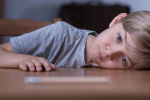 Drama Kauno rajone: vaiką atėmė su elektrošoku dėl tėvų vartojamų vaistų