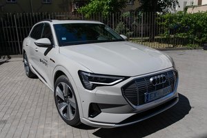 Lrytas.lt testas: „Audi e-Tron“ – elektrinis transformeris iš ateities, prie kurios reikia pratintis