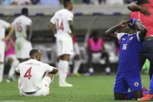 Staigmena Auksinės taurės turnyre: kukli Haičio rinktinė ketvirtfinalyje eliminavo Kanadą