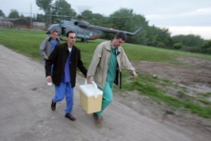 Per savaitgalį skrydžiui su donoro širdimi kilo net du sraigtasparniai