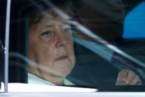 Kam rūpi A. Merkel sveikata? Panašu, kad mažiausiai – patiems vokiečiams