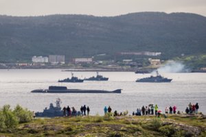 Po gaisro Rusijos povandeniniame aparate išliko gyvi keturi jūreiviai, sako ekspertas