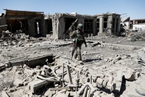 JAV ir Talibanas perrašo projektą dėl amerikiečių pajėgų išvedimo