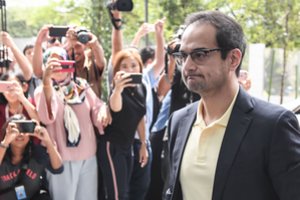 Malaizijos ekspremjero posūniui bus pareikšti kaltinimai dėl pinigų plovimo