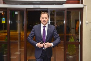 Paskutinę akimirką „lenkai“ susitarė: pasirašys koalicinę sutartį