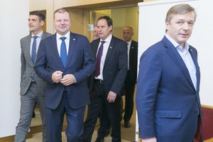 Dėl ateities apsisprendęs S. Skvernelis paslaptį saugos iki antradienio: „Tauta gali būti rami“