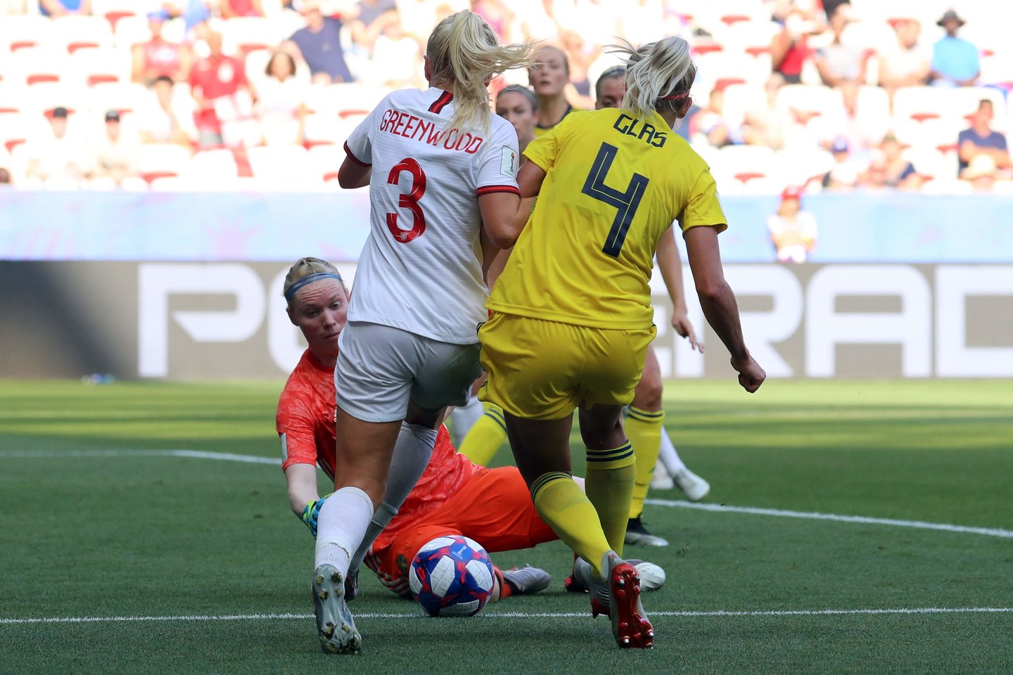  Švedija įveikė Angliją rungtynėse dėl trečiosios vietos.<br>AFP/Reuters/Scanpix nuotr. 