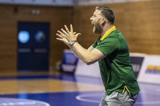 Apmaudą dėl ketvirtos vietos liejęs rinktinės strategas G. Petrauskas: „Sunku laimėti, kai baudos ir tritaškiai nekrenta“