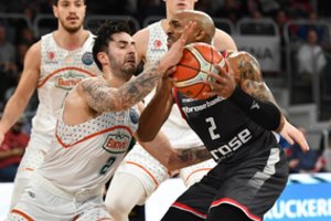 „Žalgiris“ suskubo ieškoti naujo įžaidėjo: klubą gali papildyti Čempionų lygoje žibėjęs meksikietis