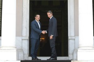 Mandatą suteikė naujokams: tikisi šalį ištraukti iš krizės