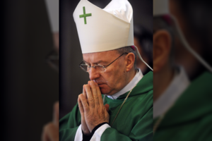 Vatikanas panaikino savo ambasadoriaus Prancūzijoje, įtariamo seksualiniu priekabiavimu, imunitetą