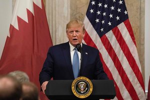 D. Trumpas vėl kritikuoja Paryžiaus klimato susitarimą