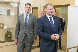 R. Žemaitaitis į krašto apsaugos ministro postą pateikė dvi kandidatūras