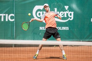 Lietuvos tenisininkų dvikovą Prezidento taurės turnyre laimėjo R. Vrzesinskis