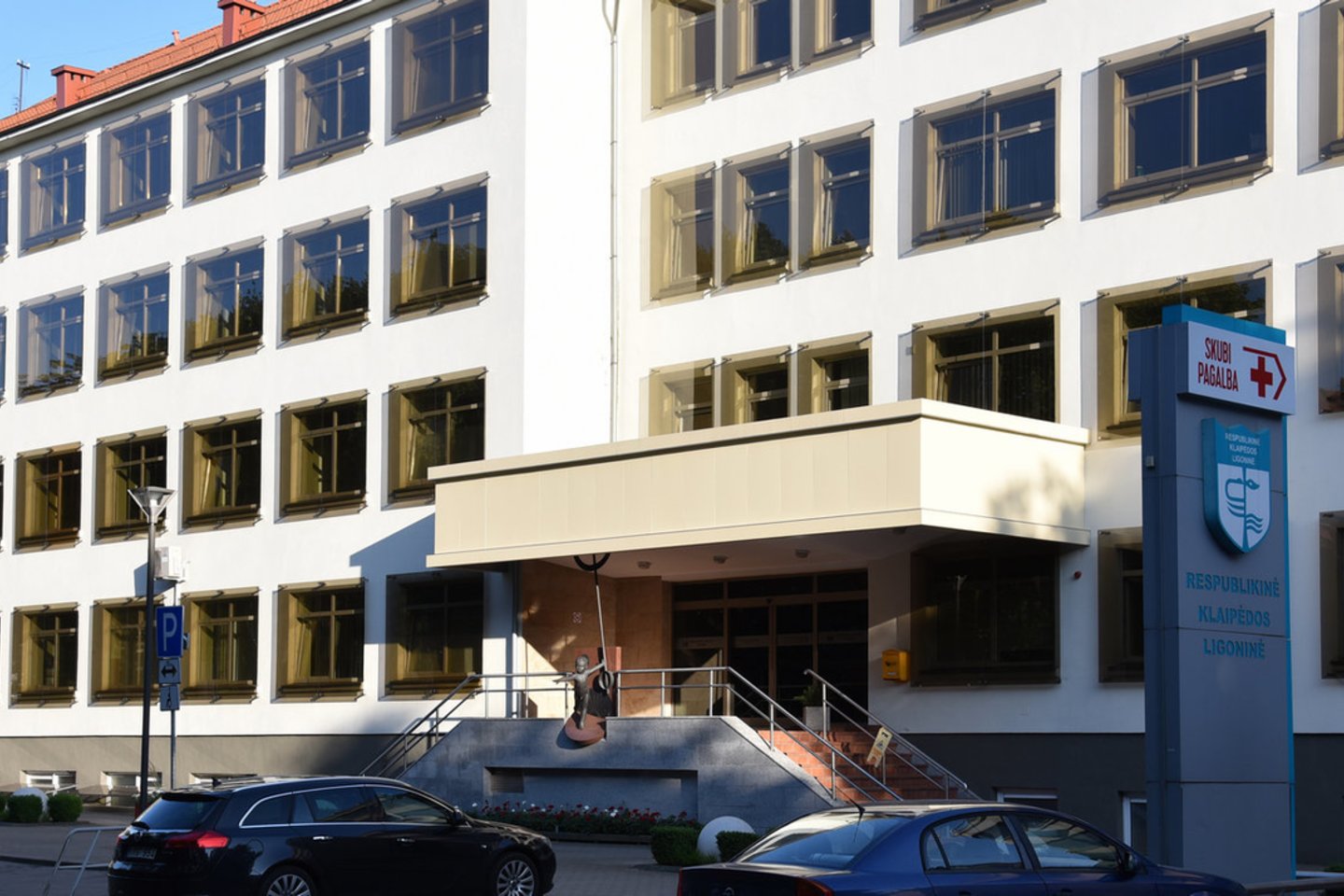 Laišką pasirašę beveik 50 Respublikinės Klaipėdos ligoninės darbuotojų tikina esantys pasipiktinę konkurso į ligoninės direktoriaus vietą tvarka ir rezultatais.<br>A.Stanevičiaus nuotr.