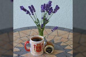 Du popietės kavos receptai: paprastas ir ypatingas