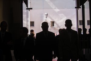 Paaiškėjo, kam matuojama krašto apsaugos ministro kėdė