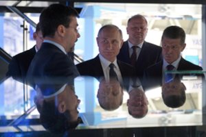 Kalbėdamas labiausiai užterštame Rusijos regione V. Putinas pasišaipė iš žaliosios energetikos