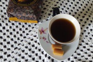 Karamelinė kava – pasilepinkite patys ir palepinkite artimuosius