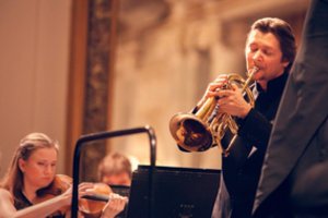 Trimito virtuozas Sergejus Nakariakovas – tai, ką būtina išgirsti šį rudenį