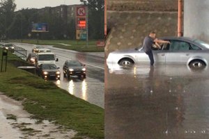 Trumpa, bet galinga liūtis smogė Tauragei: vanduo automobilius apsėmė iki pusės