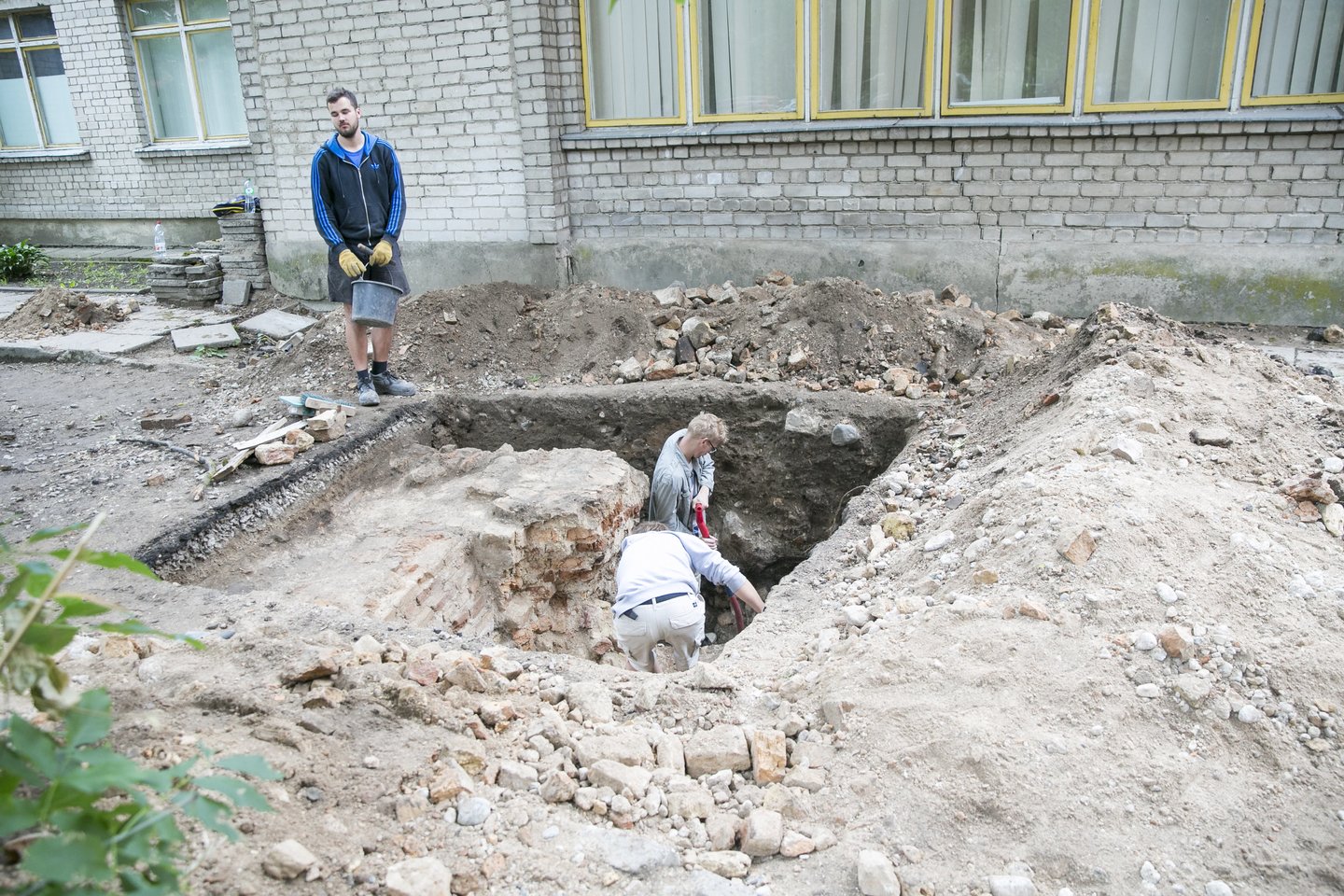  Archeologai visuomenei pristatė unikalius atradimus Vilniaus Didžiojoje sinagogoje.<br> T.Bauro nuotr.