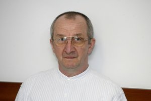 Už nužudymą teistam „tulpinių“ lyderiui A. Vertelkai neleista atlikti bausmę pataisos namuose