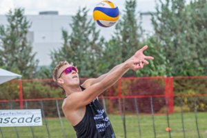 A. Rumševičius ir L. Každailis Kanadoje žygiuoja be pralaimėjimų