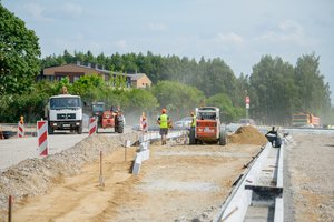 Žvyrkelių asfaltavimui skyrė 10,2 mln. eurų – paaiškino, kaip galima tuo pasinaudoti