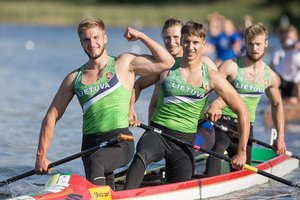 Prasidėjo Lietuvos baidarių ir kanojų irklavimo čempionatas