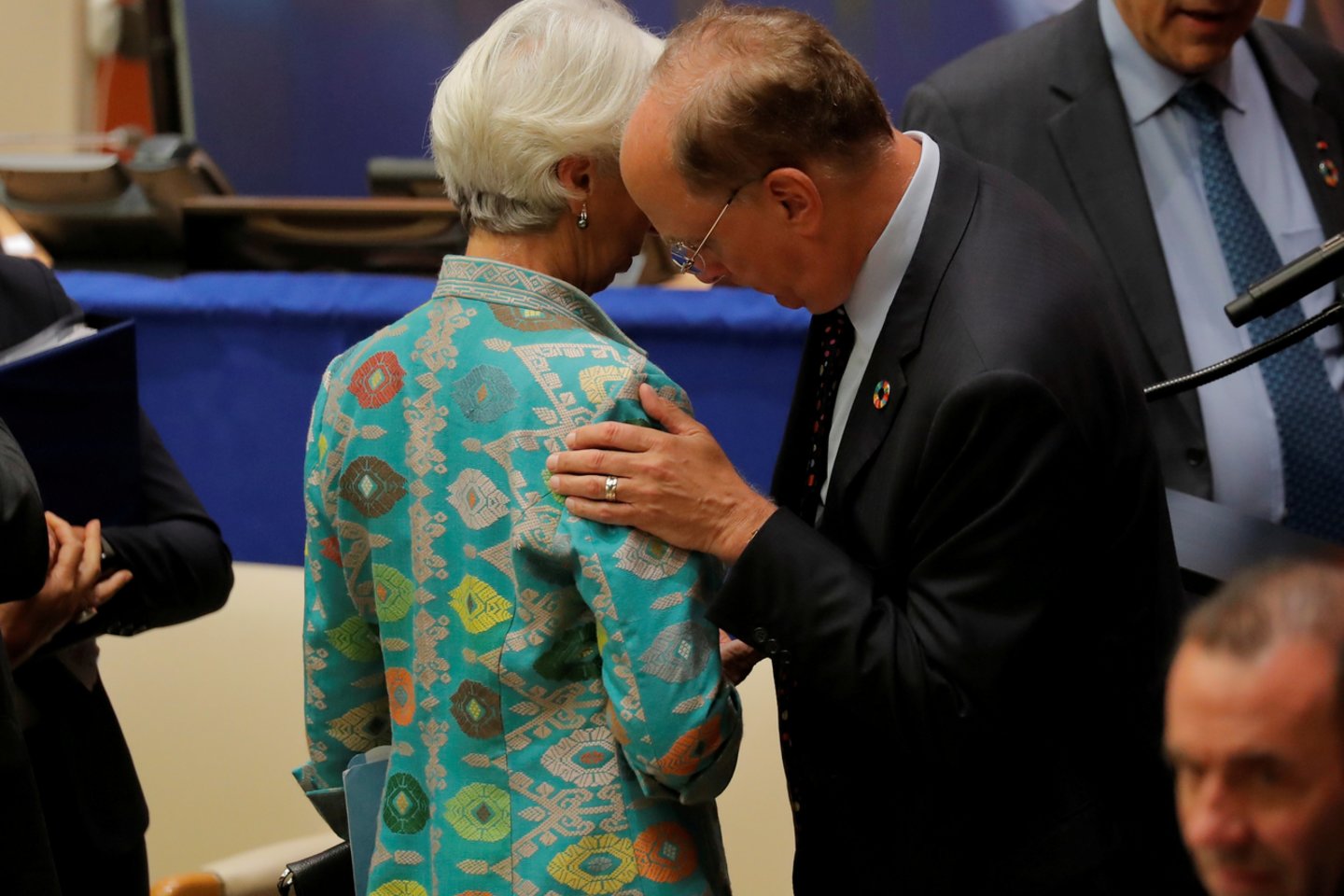   Ch.Lagarde priprato atsidurti neįprastoje situacijoje ir keisti per ilgus metus susiformavusias normas. Kažkada ji jau buvo pirmoji istorijoje moteris ministrė Didžiojo aštuoneto šalyje ir pirmoji moteris – TVF vadovė. Dabar ji taps ne tik pirmąja moterimi – Europos centrinio banko pirmininke.<br> Reuters/Scanpix nuotr.