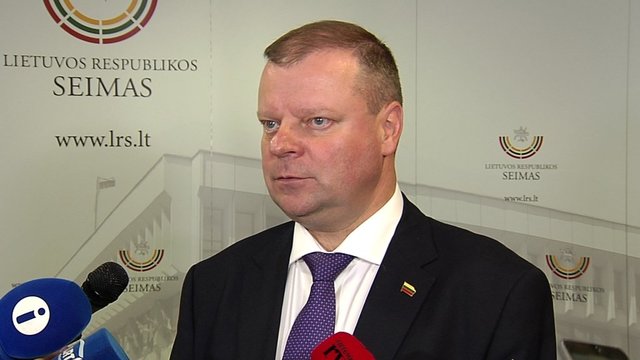 Kalbėdamas apie artimiausius darbus S. Skvernelis pasiuntė žinią ministrams