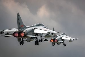 Kinija skelbia apie pirmą bendrą oro patruliavimo misiją su Rusija