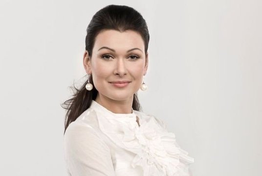 Buvusi žinių vedėja Agnė Zacharevičienė laukiasi antrosios atžalos