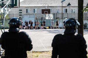 Aiškėja, kas dėjosi Pravieniškių pataisos namuose per maištą: galėjo nukentėti kelios dešimtys