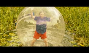 „Antikvariniai Kašpirovskio dantys“ pristato pašėlusį dainos klipą