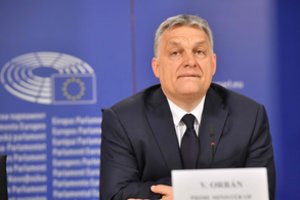 ES padavė Vengriją į teismą dėl kontroversiško migracijos įstatymo