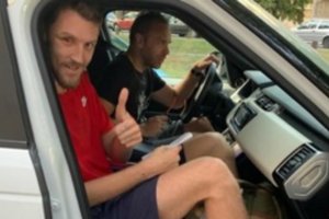 O. Kuzmičius sparčiai sveiksta po kraupios avarijos: buvo išleistas iš ligoninės