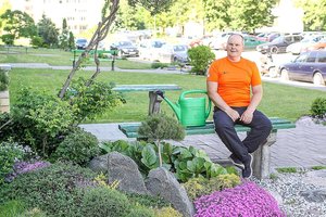 Buvęs policininkas daugiabučio kaimynus džiugina jau 27 metus