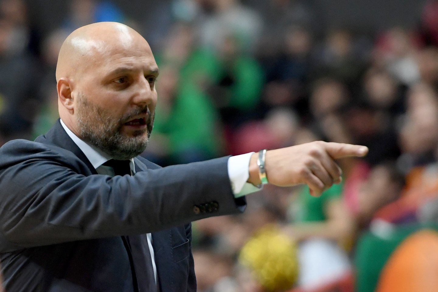 Aleksandras Džordževičius Lietuvos rinktinės nemato tarp stipriausiųjų.<br> AFP nuotr.