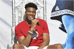 Giannis Antetokounmpo prisijungė prie Graikijos krepšinio rinktinės