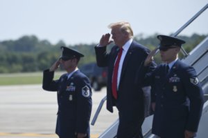 D. Trumpas dalyvaus demokratijos užgimimo paminėjime Džeimstaune