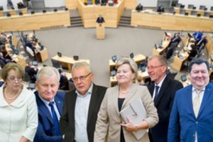 Profesijos „Seimo narys“ veteranai – parlamente ir beveik 30 metų