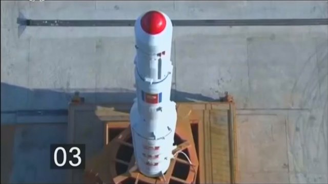 Šiaurės Korėja ir toliau atlikinėja balistinių raketų bandymus